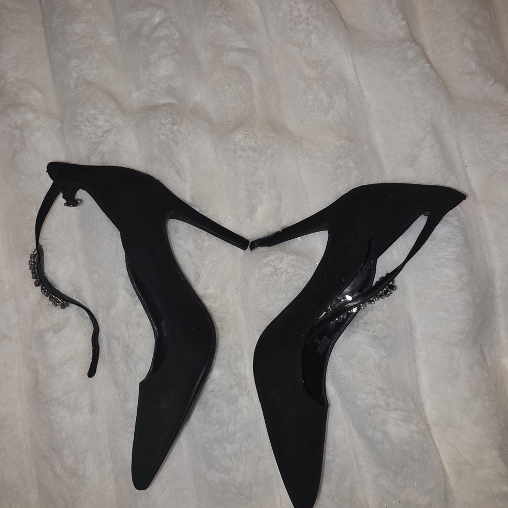 Marc Fisher Black Heels with Crystal Embellishments - Picture 3 of 7